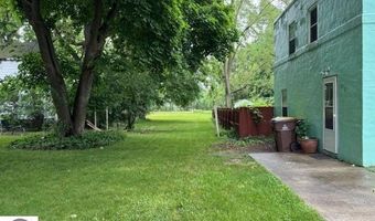612 Liberty St, Alma, MI 48801