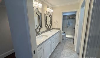 4909 Torrey Pines Ct, Charlotte, NC 28226