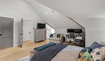 47 Harvest St 4, Boston, MA 02125