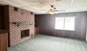 1422 S Country Club Cir, Carlsbad, NM 88220