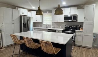 2262 SMOKEY Rd, Alabaster, AL 35007