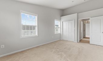 43247 LOUDOUN RESERVE Dr, Ashburn, VA 20148