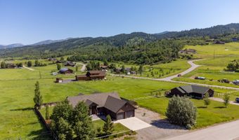 39 TRAIL RIDGE Rd, Alpine, WY 83128