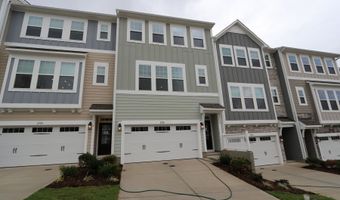 2726 Hunter Woods Dr, Apex, NC 27502