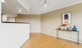 2220 FAIRFAX Dr 309, Arlington, VA 22201