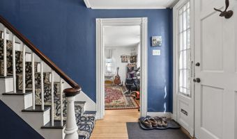 141 Centre St, Bath, ME 04530