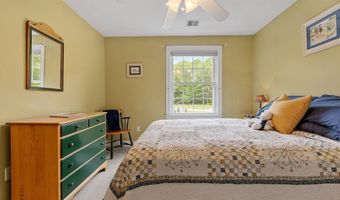 51 Drumlin Hill Rd, Bolton, MA 01740