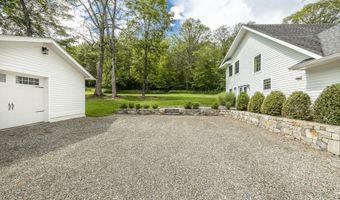 469 Doodletown Rd, Ancram, NY 12502