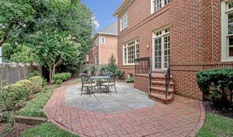 4831 26TH St N, Arlington, VA 22207