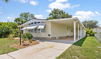 727 Periwinkle Cir, Barefoot Bay, FL 32976