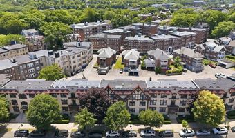 1722 Commonwealth Ave 1, Boston, MA 02135