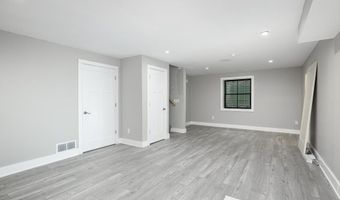 6172 Hellner Rd, Ann Arbor, MI 48105