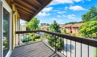 7 CROSS KEYS Rd 7E, Baltimore, MD 21210