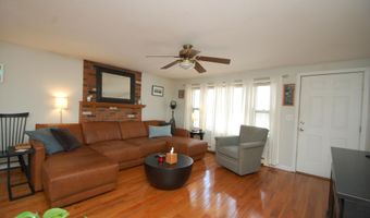 8 Teaberry Ln, Bedford, NH 03110