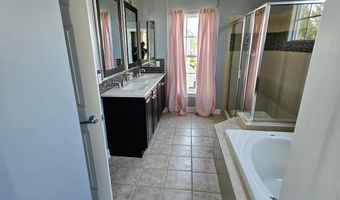 14 MERIDIAN Blvd, Bear, DE 19701
