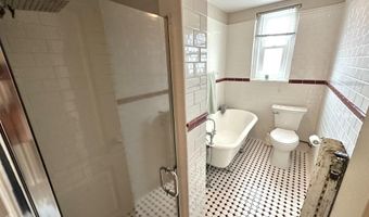 500 Deal Lake Dr 2D, Asbury Park, NJ 07712