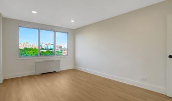 1200 N NASH St 811, Arlington, VA 22209
