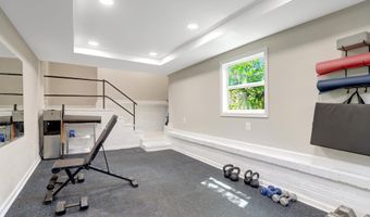 5919 KELLEY Ct, Alexandria, VA 22312