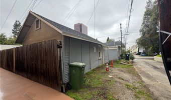 1116 S Barrington Ave, Los Angeles, CA 90049
