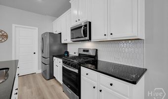415 Station Overlook Dr, Auburn, GA 30011