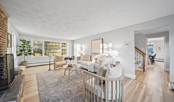 4 Forest Rd, Atkinson, NH 03811