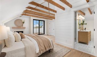 7 Champlin St, Newport, RI 02840