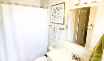 3915 Mount St, Berwick, LA 70342