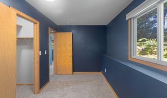 14566 Kerry St NW, Andover, MN 55304