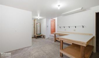 1214 Birch Ln, Cody, WY 82414