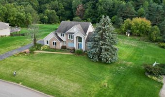 5814 Cannon Hills Dr NE, Ada, MI 49301