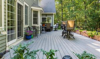 55 Little Pond County Rd, Cumberland, RI 02864