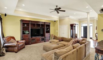 5695 N London Rd, Fairland, IN 46126