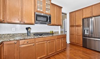 5516 YOUNG FAMILY Trl W, Adamstown, MD 21710