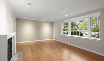 5104 SCARSDALE Rd, Bethesda, MD 20816