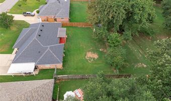 222 Country Club Dr, Benton, LA 71006