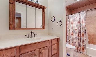 7413 Volunteer St NE, Albuquerque, NM 87109