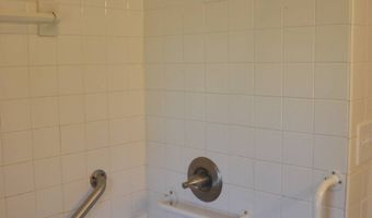 144 W Main St, Albion, IL 62806