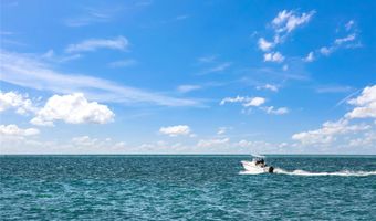 104 SUNSET Ln, Holmes Beach, FL 34217