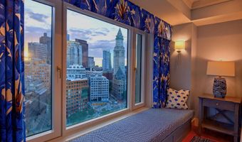 10 Rowes Wharf Ph4, Boston, MA 02110