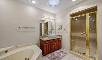 68 Stony Rdg, Asheville, NC 28804