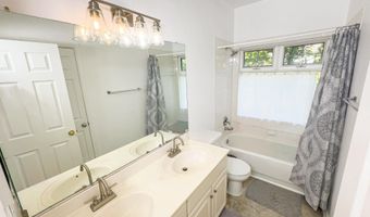 7822 QUILL POINT Dr, Bowie, MD 20720