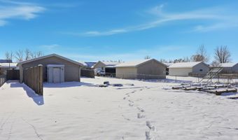 5225 Kansas Dr, Ames, IA 50014