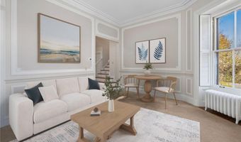 66 Webster St 9, Newport, RI 02840