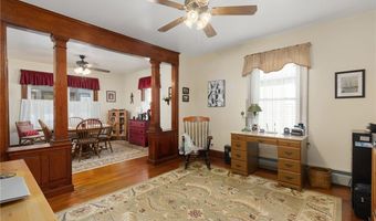 19 Bouvier Ave, Lincoln, RI 02838