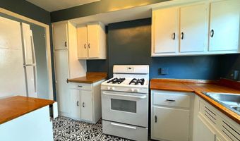 1726 PRESTON Rd, Alexandria, VA 22302