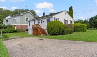 175 Kay St, Newport, RI 02840