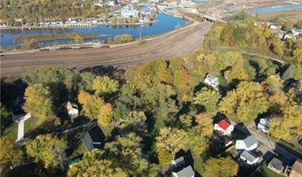 815 E 12th St, Ashtabula, OH 44004