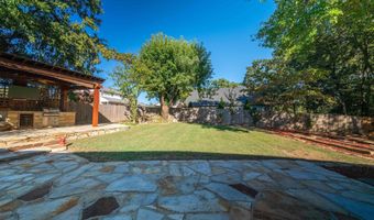 8 Oak Meadow Cv, Batesville, AR 72501