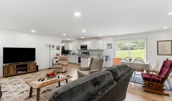 111 Melody Trl, Anderson, SC 29621