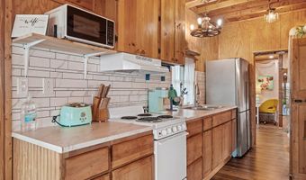2342 MUNDINE Rd, Aransas Pass, TX 78336